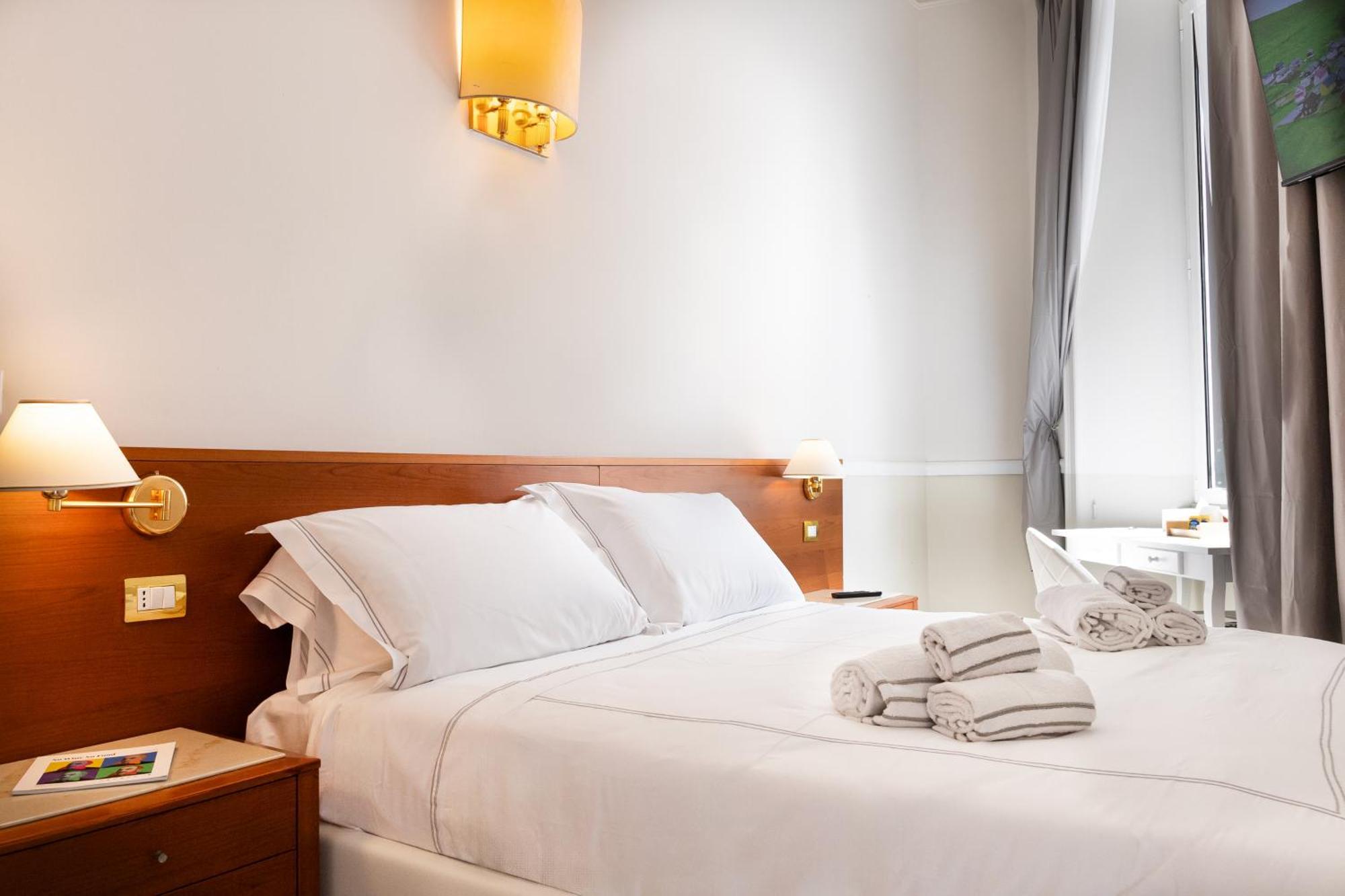 Hotel Domus Róma Kültér fotó
