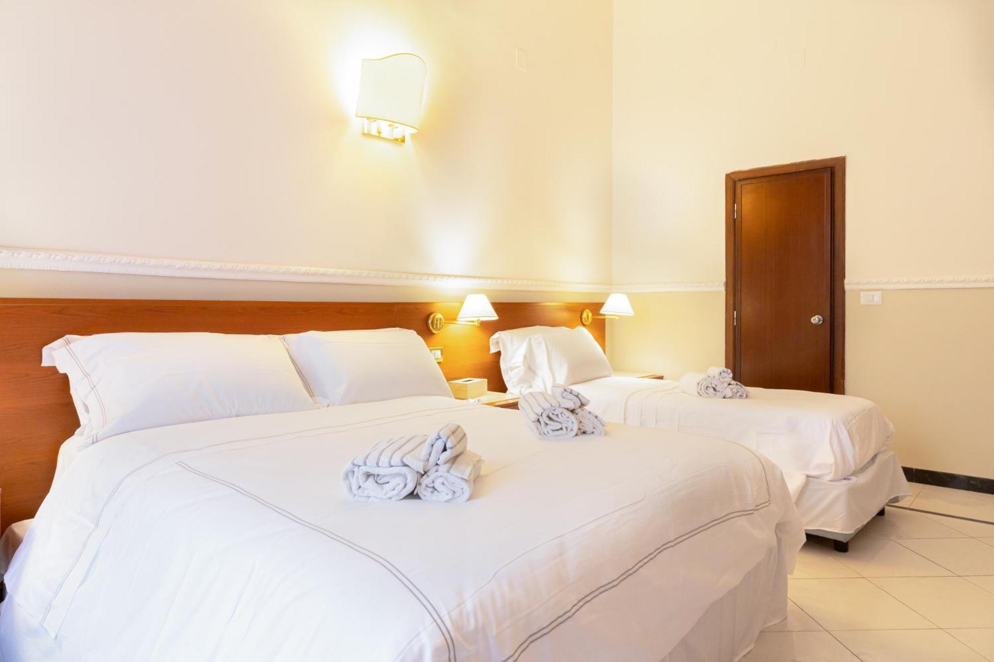 Hotel Domus Róma Kültér fotó