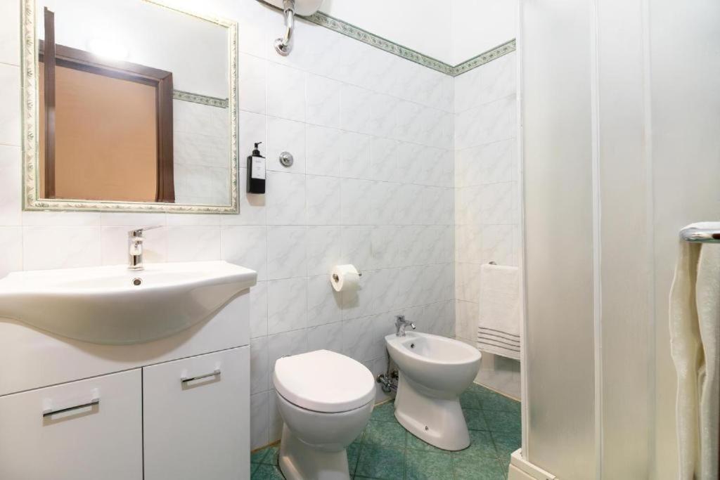 Hotel Domus Róma Kültér fotó